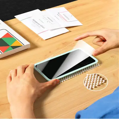 UGREEN 90947 SP271 iPhone 14 Pro, Screen Protector with Installation Frame - Image 2